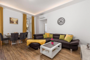 Mary apartment #2